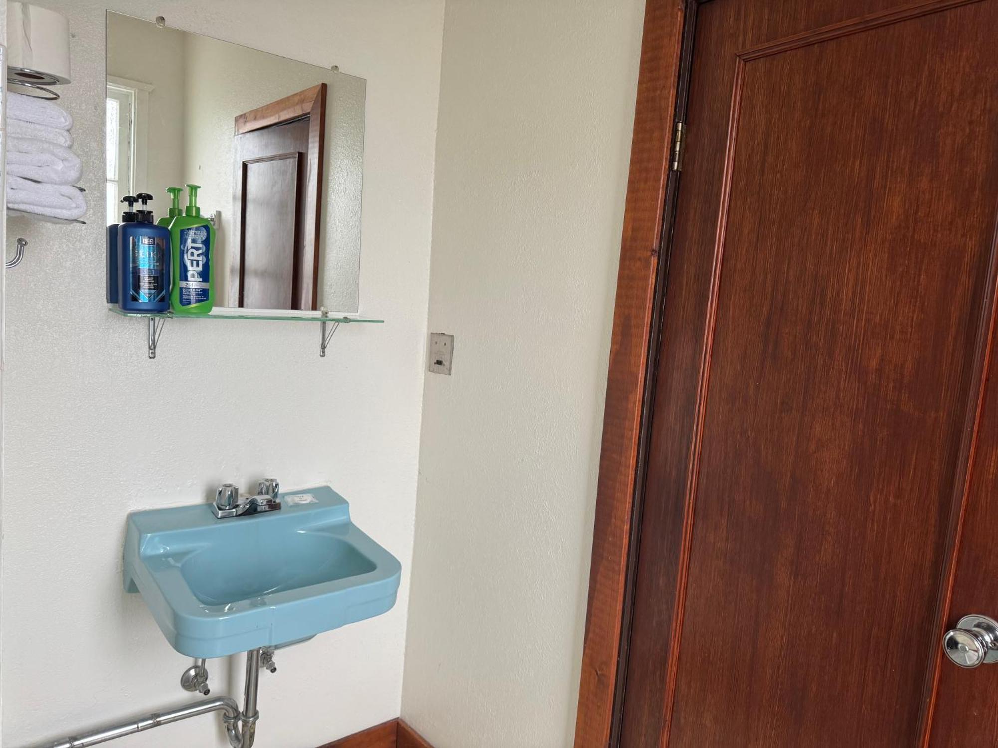 Rodmay Hotel Powell River Dış mekan fotoğraf