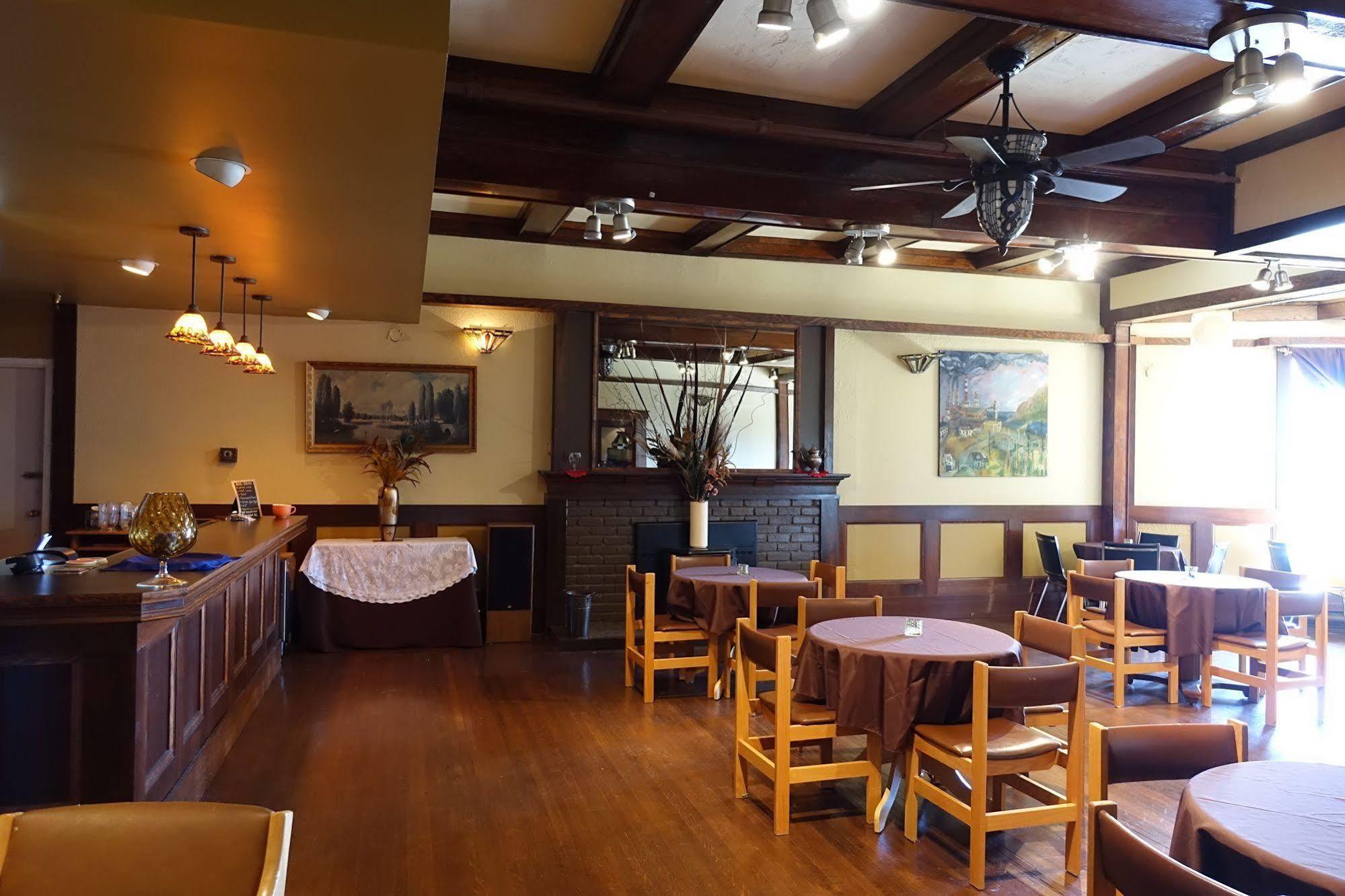 Rodmay Hotel Powell River Dış mekan fotoğraf